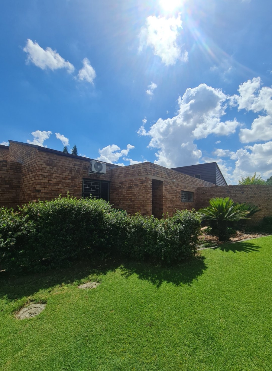 3 Bedroom Property for Sale in Sasolburg Free State